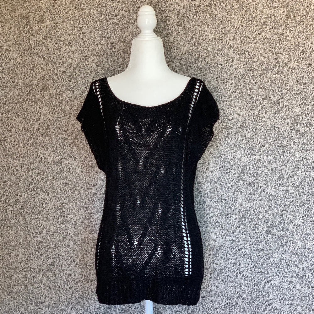 ✨💫Black Crochet Sweater Top💫✨
